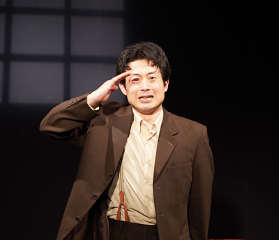 「あの少女の隣に」舞台写真1s .png